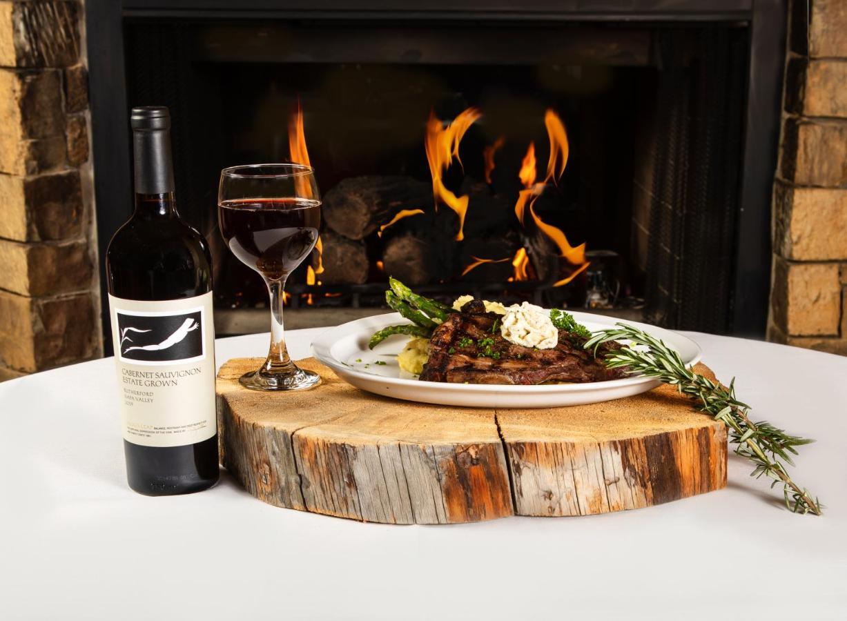 Flying Saddle Resort And Steak House Alpine Extérieur photo
